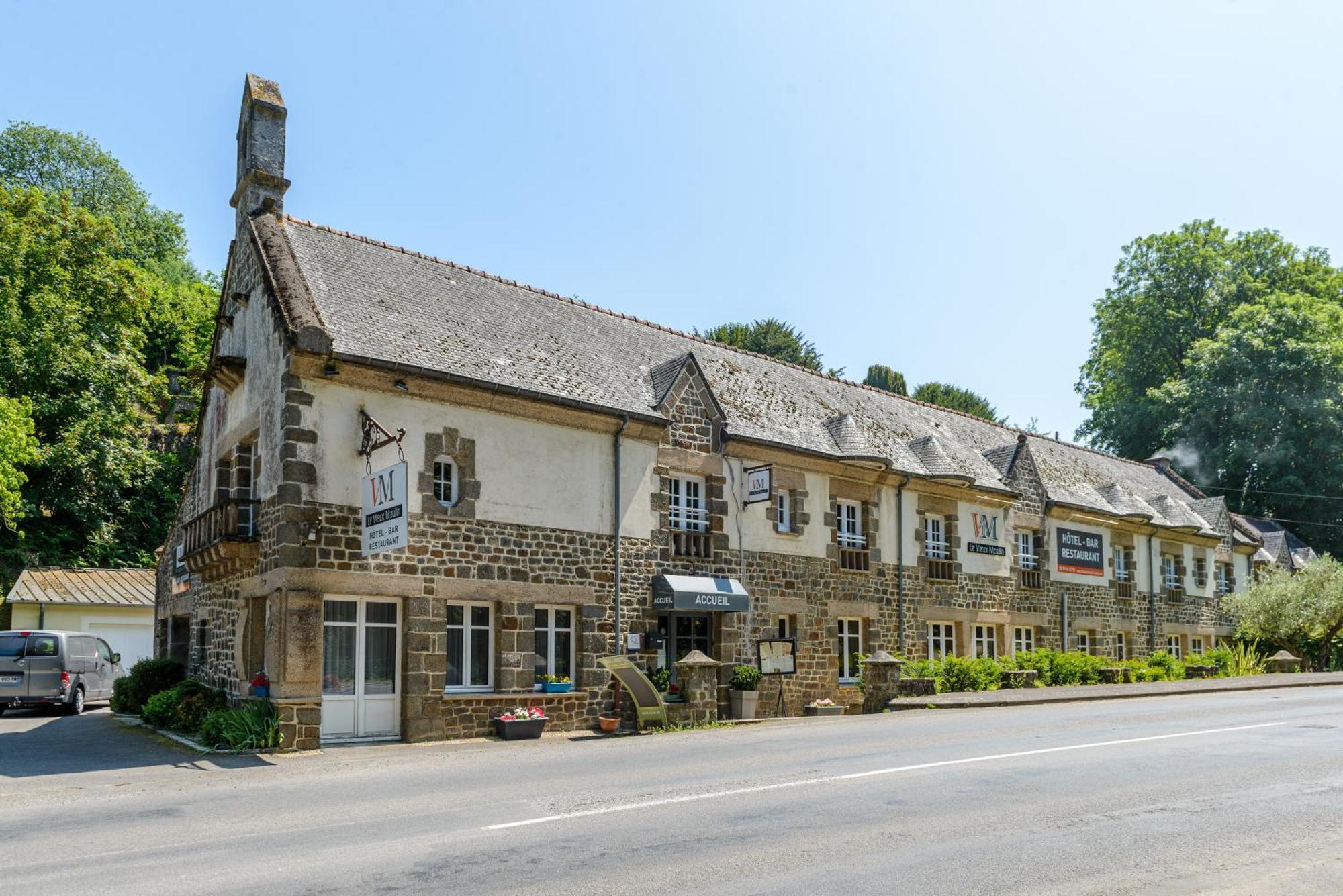 Hotel Le Vieux Moulin Hédé Exteriér fotografie